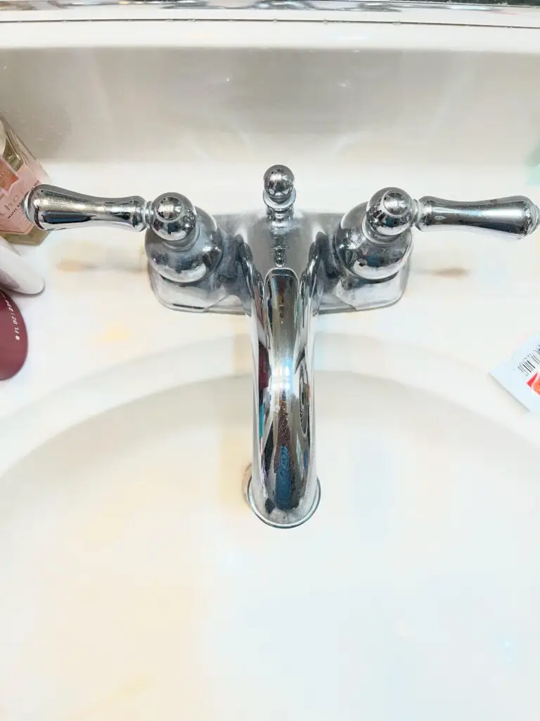 Faucet Replacement Service in Elk Grove — bathroom faucet installation